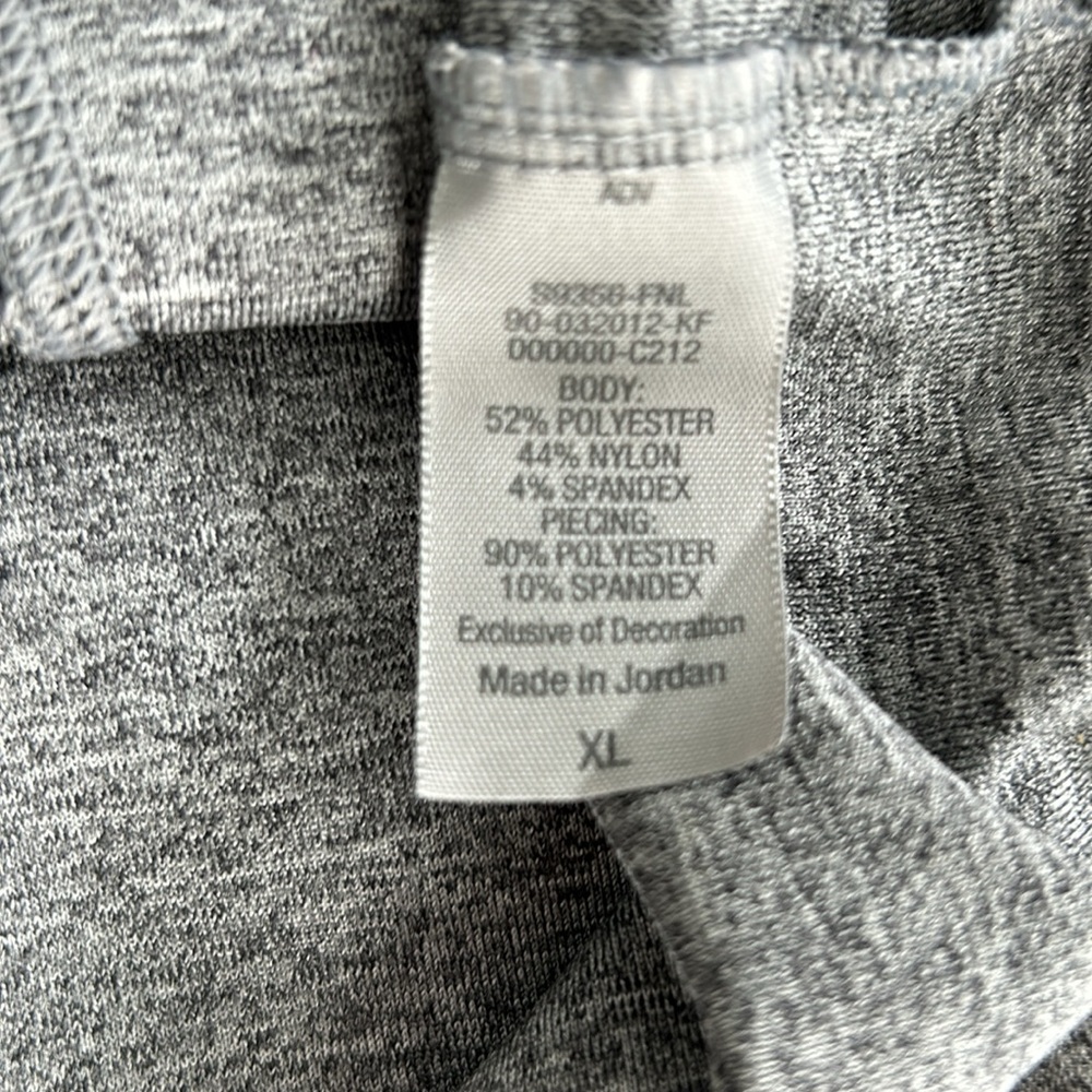 C9 CHAMPION Women’s Active Pullover Gray/Black Thumbholes 1/4 Zip Semi-Fitted XL - Picture 10 of 15